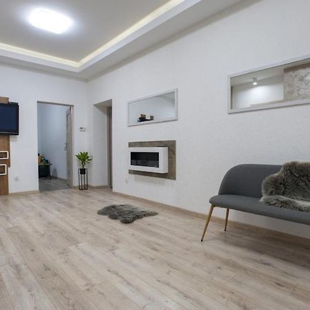 Apartamenty Pod Fortami Пшемишъл Екстериор снимка
